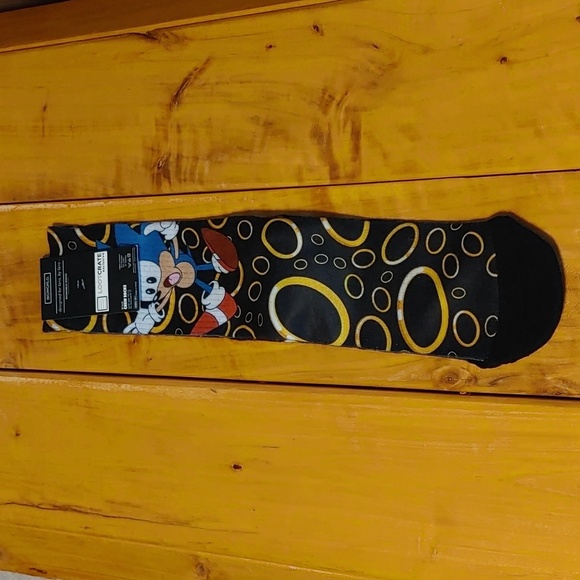 🇨🇦 NWT Sonic The Hedgehog Socks - Picture 3 of 3